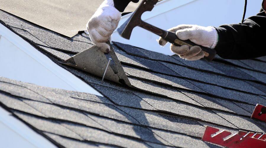 Professional gutter cleaning in Parchman, MS